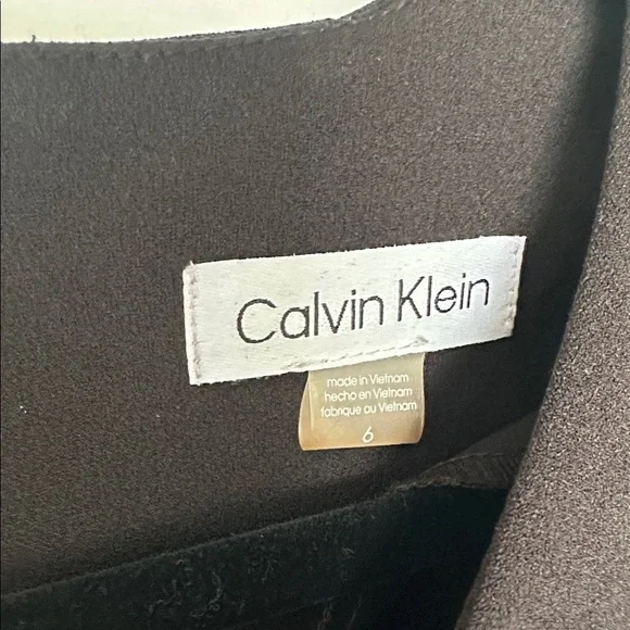 CK Short Ruffle Sleeve LBD - Picture 3 of 7